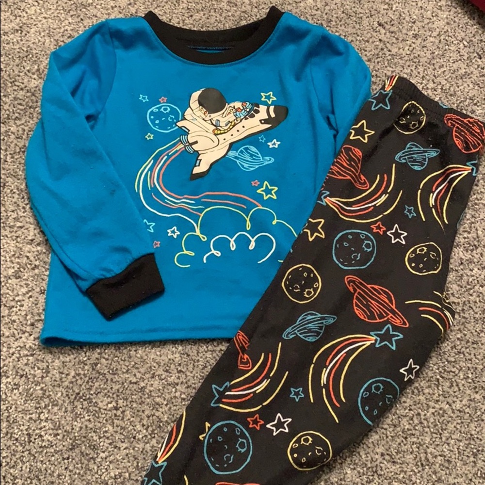 Pjs